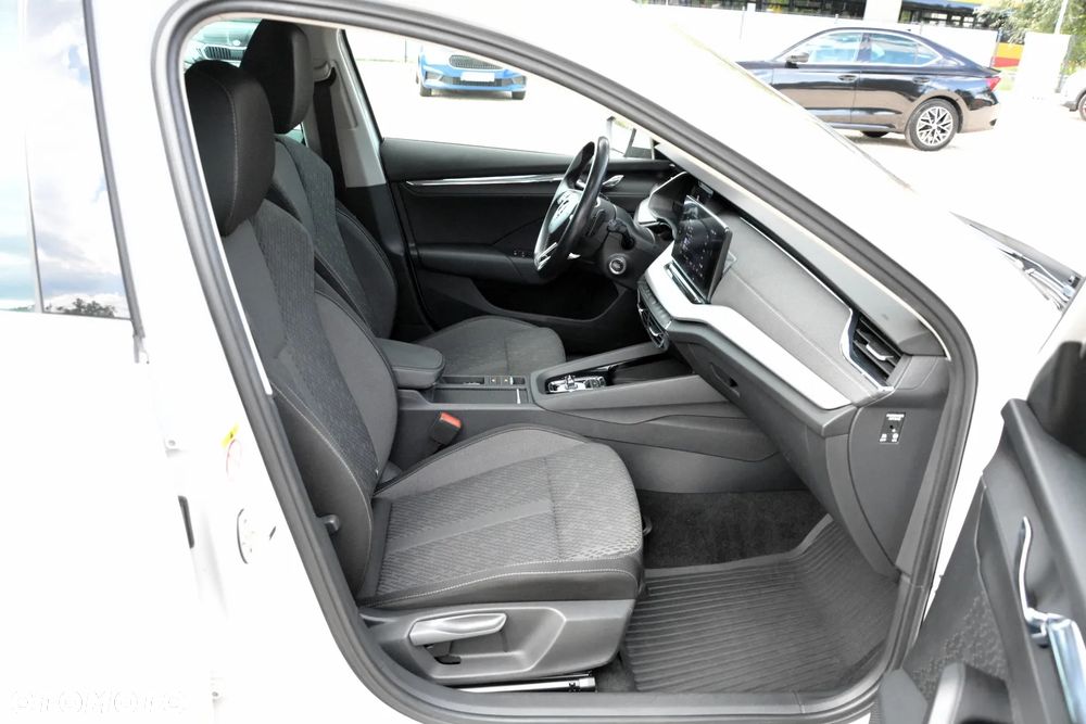 Skoda Octavia 2.0 TDI SCR Style DSG - 17