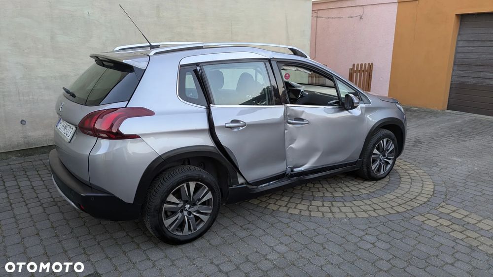 Peugeot 2008 1.6 BlueHDi Allure - 19