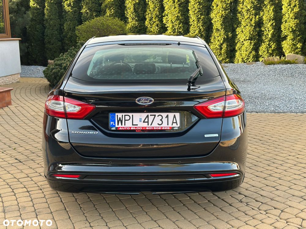 Ford Mondeo - 12