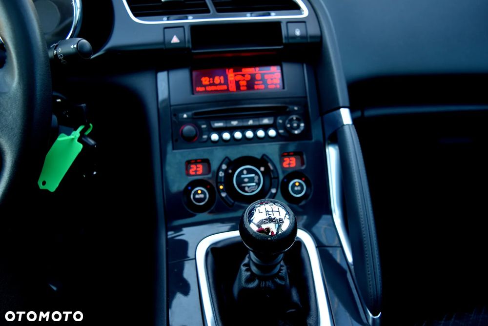 Peugeot 3008 1.6 HDi Access - 21