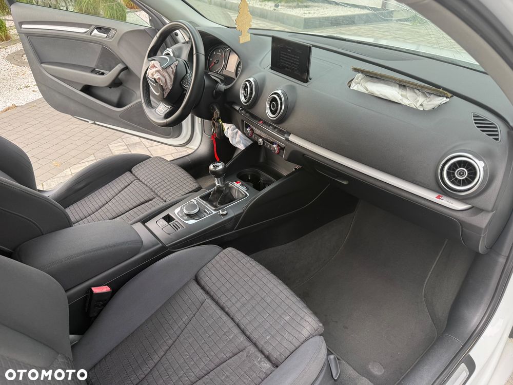 Audi A3 3-drzwiowe 2.0 TDI sport - 6