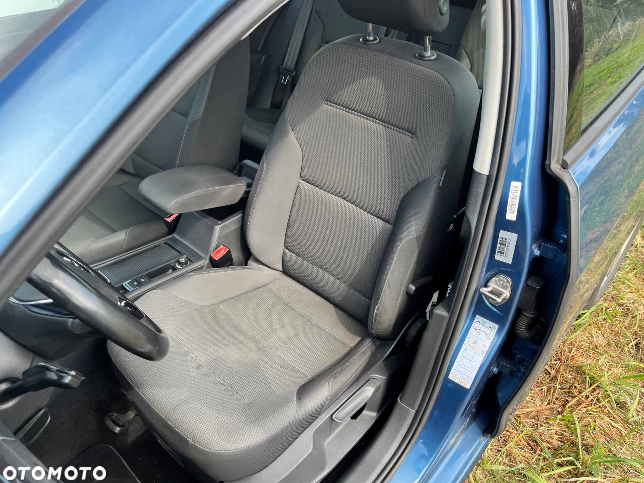 Volkswagen Golf 2.0 TDI (BlueMotion Technology) DSG Comfortline - 29