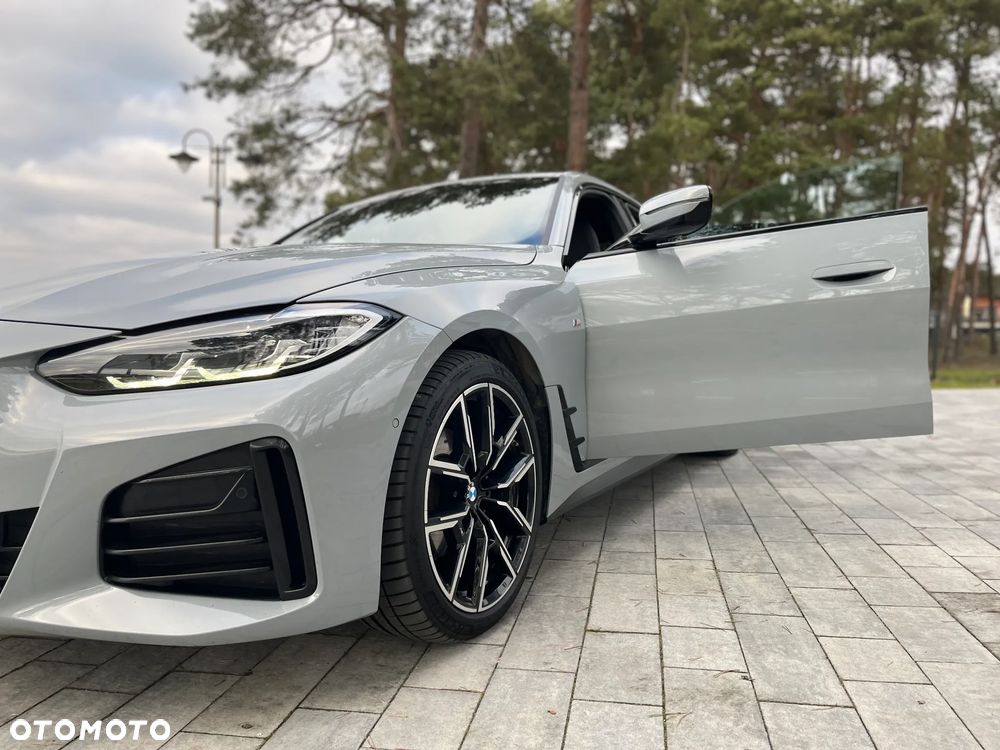 BMW Seria 4 420d xDrive mHEV M Sport - 13