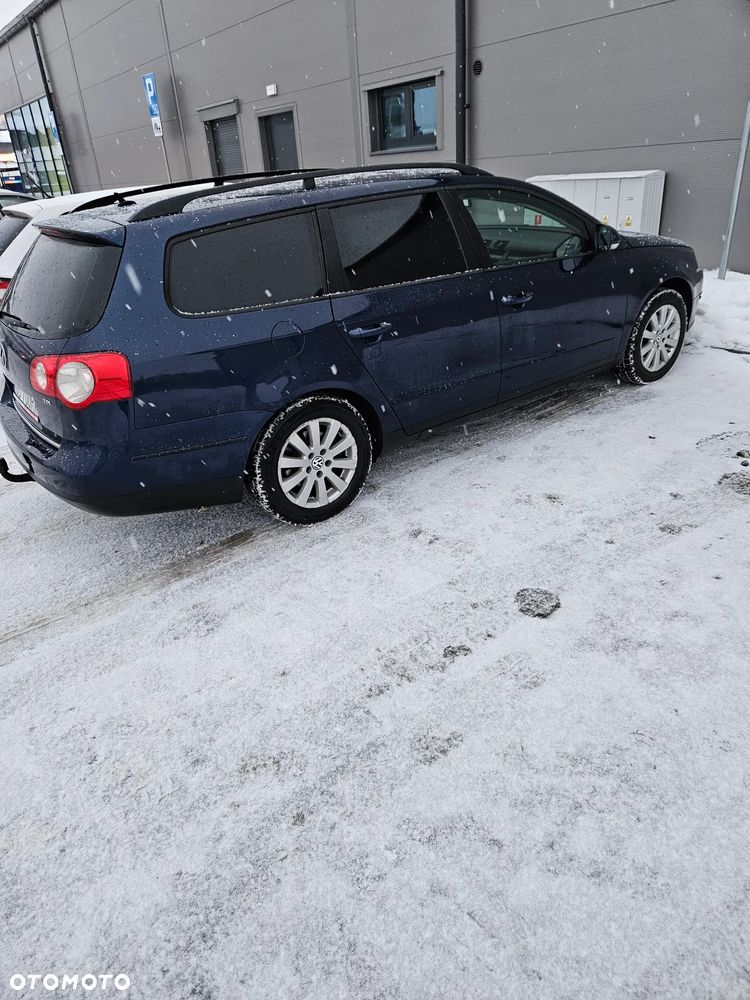 Volkswagen Passat 1.9 TDI Comfortline - 3