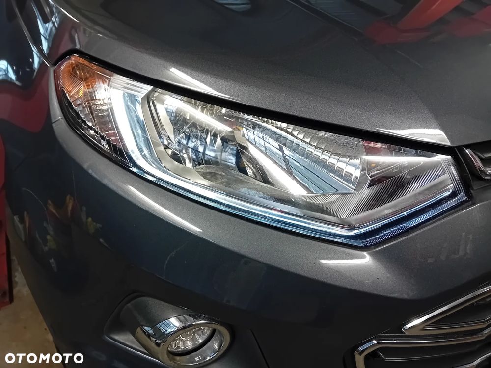 Ford EcoSport 1.0 EcoBoost TITANIUM - 24