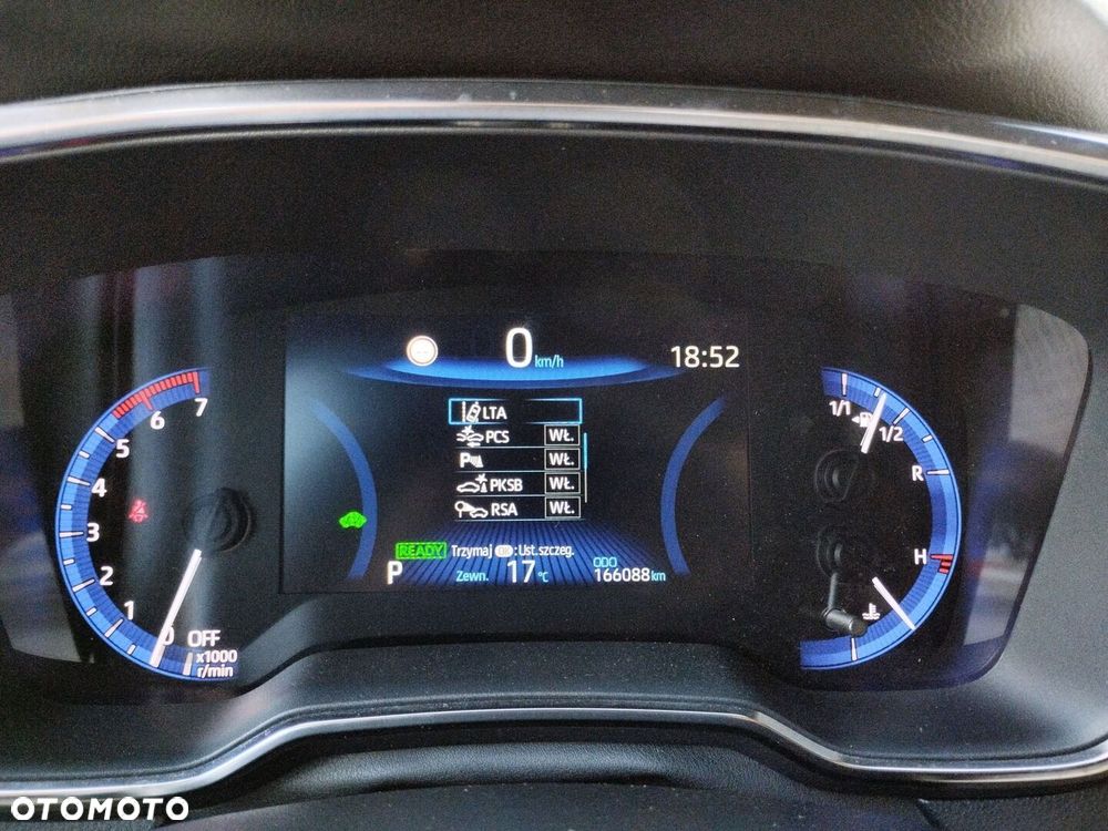 Toyota Corolla 1.8 Hybrid Comfort - 17