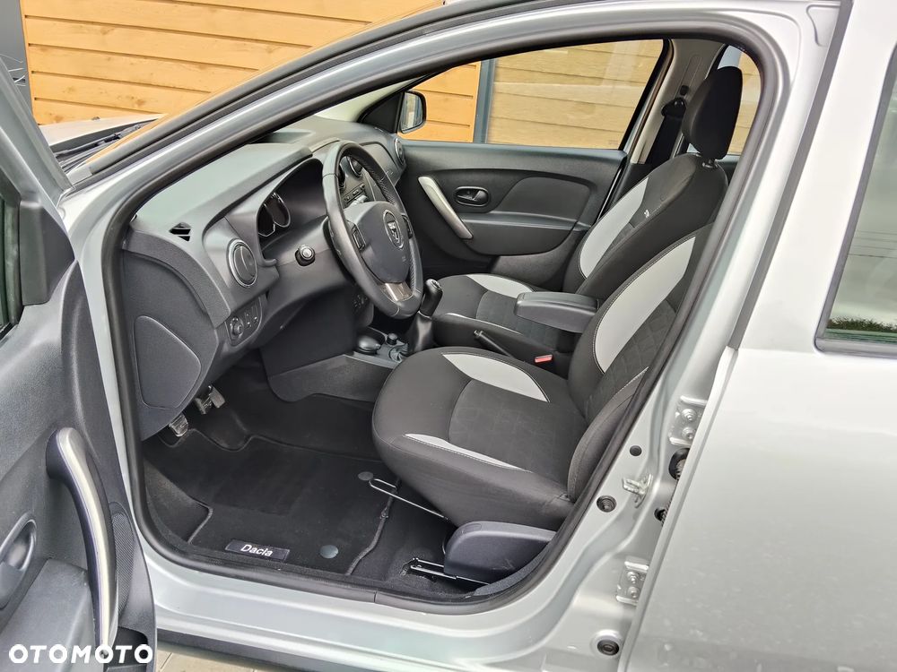 Dacia Sandero Stepway TCe 90 Prestige - 9