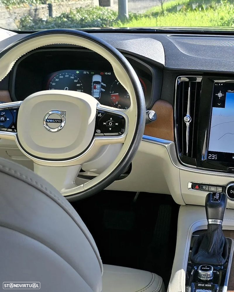 Volvo V90 2.0 D4 Inscription Geartronic - 16