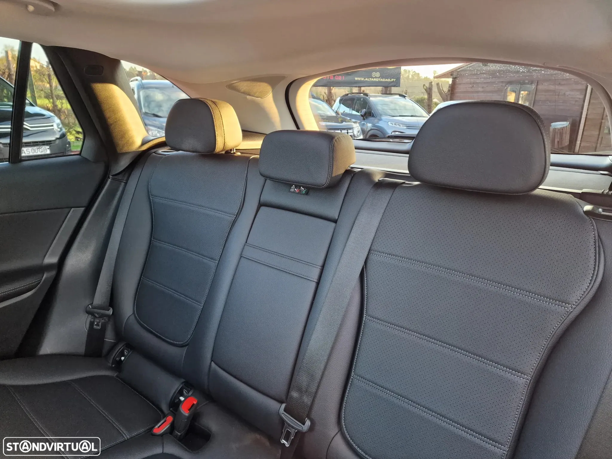 Mercedes-Benz GLC 300 de 4Matic - 26