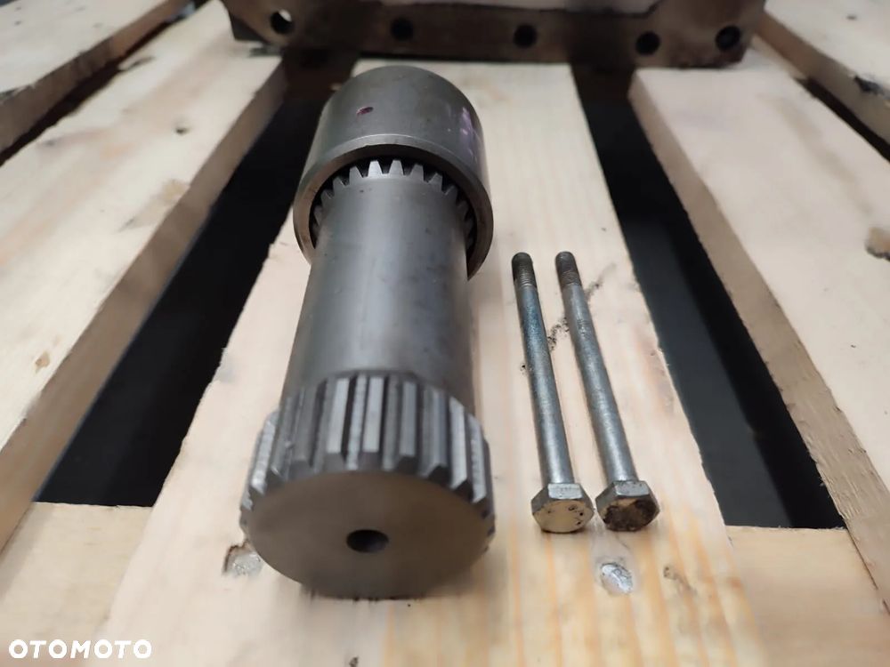 Skrzynia półbiegów 21081B MASSEY FERGUSON 6714 - 5