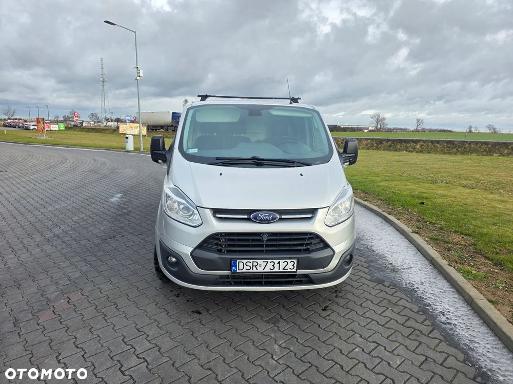 Ford Transit Custom - 8