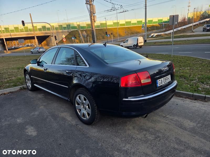 Audi A8 3.7 Quattro - 5