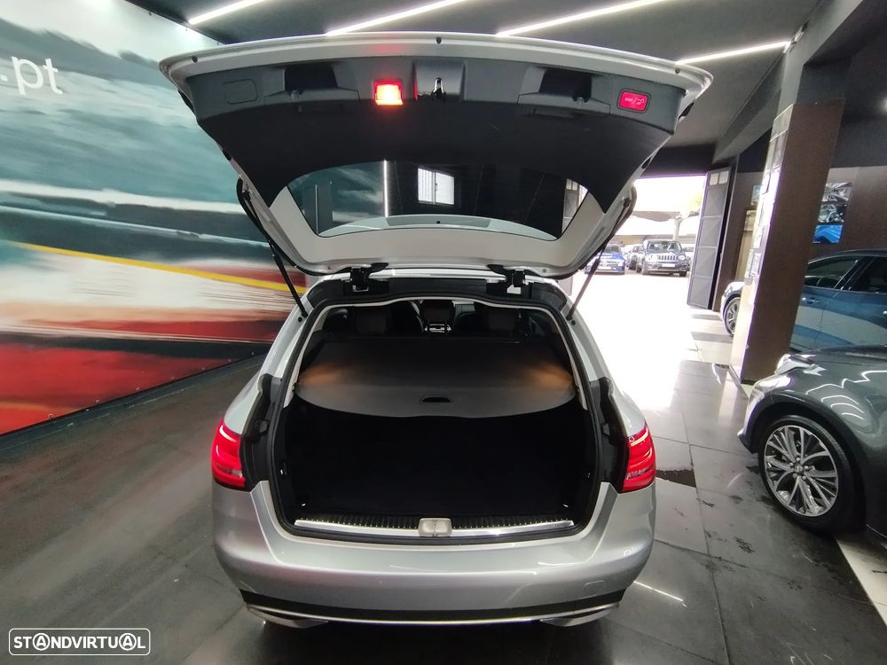 Mercedes-Benz C 220 d Avantgarde - 13