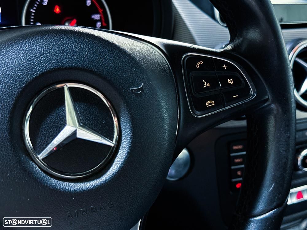 Mercedes-Benz B 180 d Urban - 44
