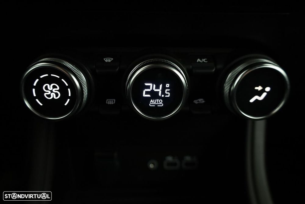 Renault Captur 1.0 TCe Techno Bi-Fuel - 13