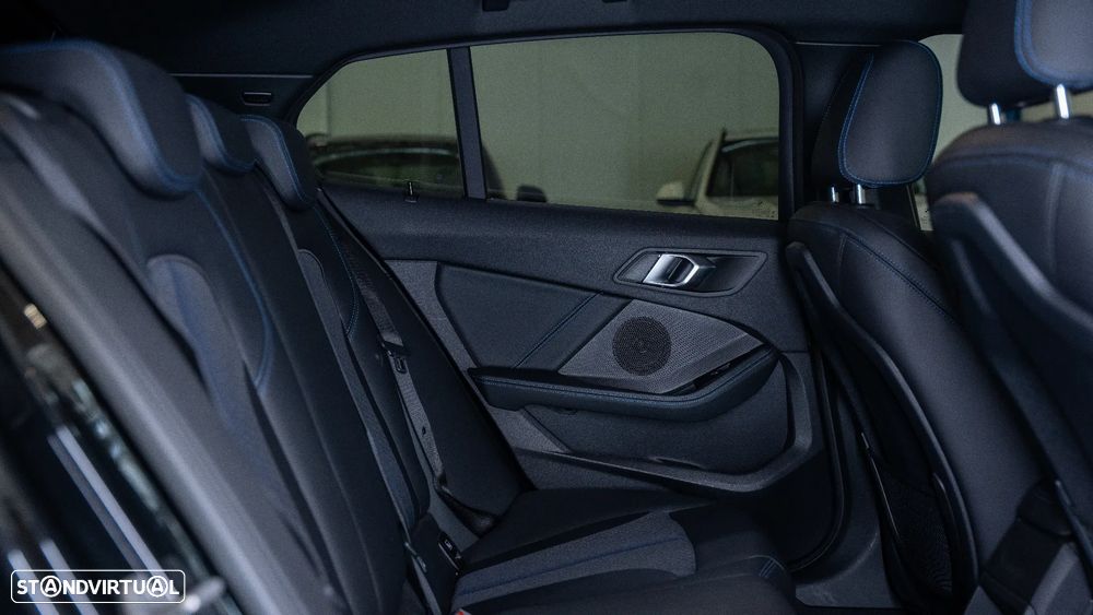 BMW 116 d Pack Desportivo M Auto - 18