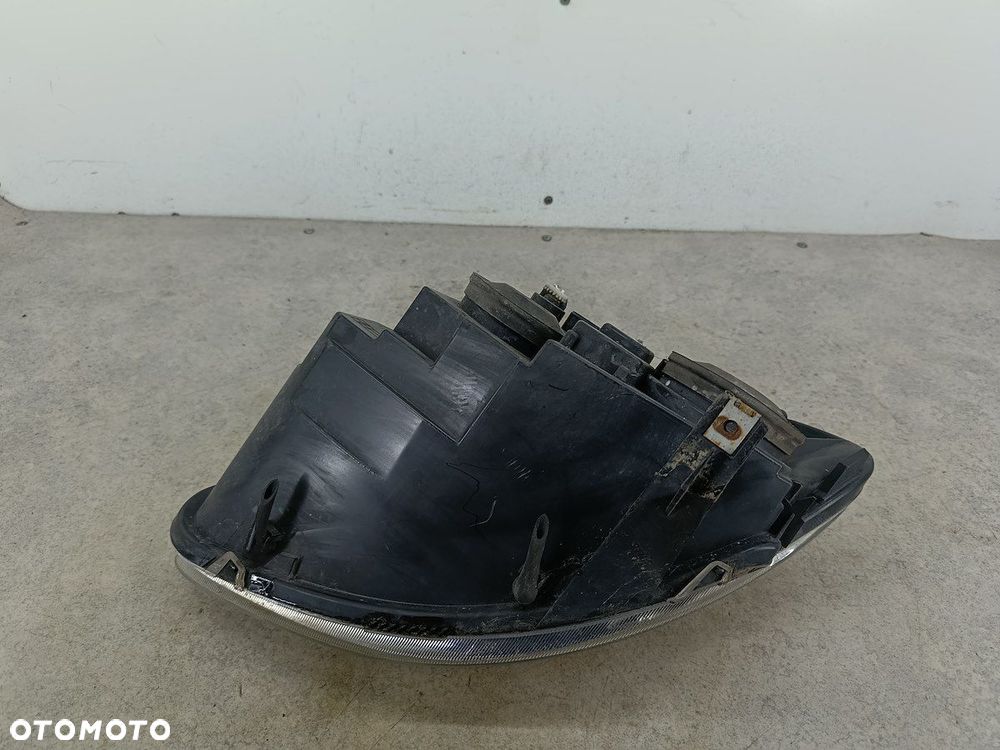LAMPA PRZÓD PRAWA LANCIA MUSA - 8