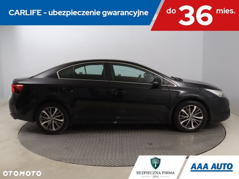 Toyota Avensis - 8
