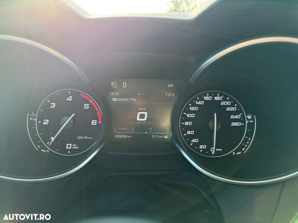 Alfa Romeo Stelvio 2.2 Diesel 16V AT8 Q4 Super - 13