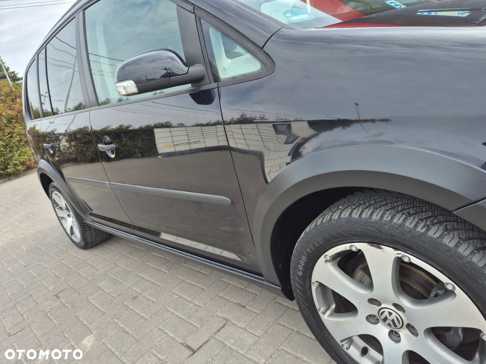 Volkswagen Touran 1.4 TSI Cross - 20