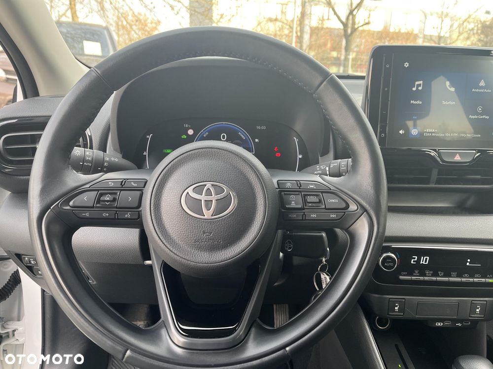 Toyota Yaris Hybrid 1.5 Style - 16