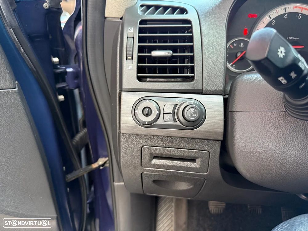 Chevrolet Captiva 2.0 VCDi Sport - 14