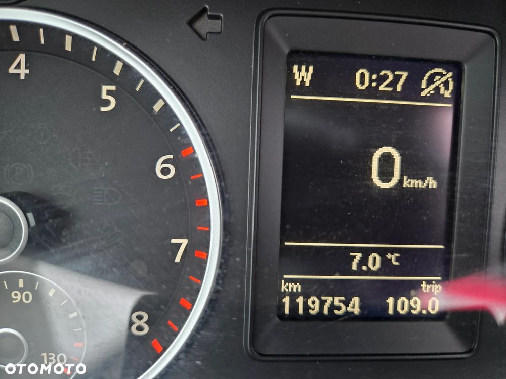 Volkswagen Tiguan - 19