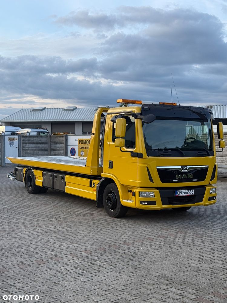 MAN TGL 12.220 - 2