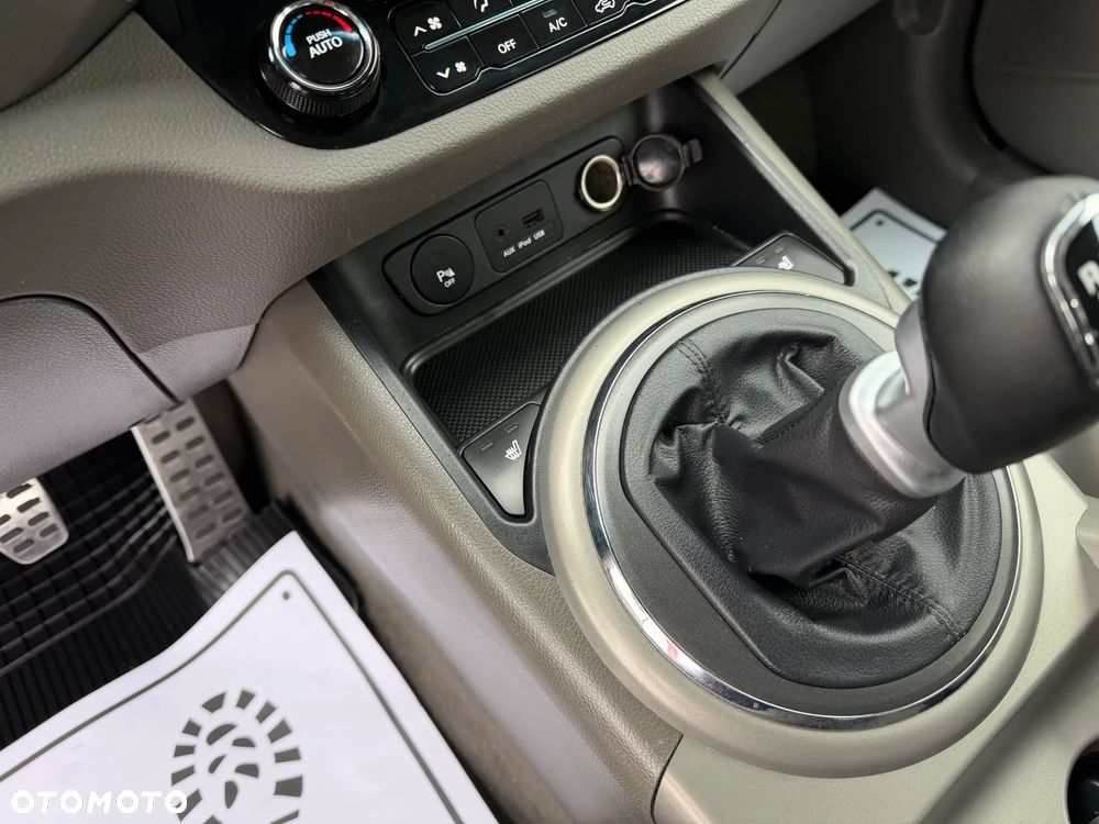 Kia Sportage 1.7 CRDI L 2WD - 29