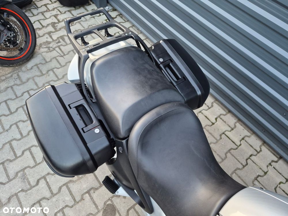 BMW R - 18