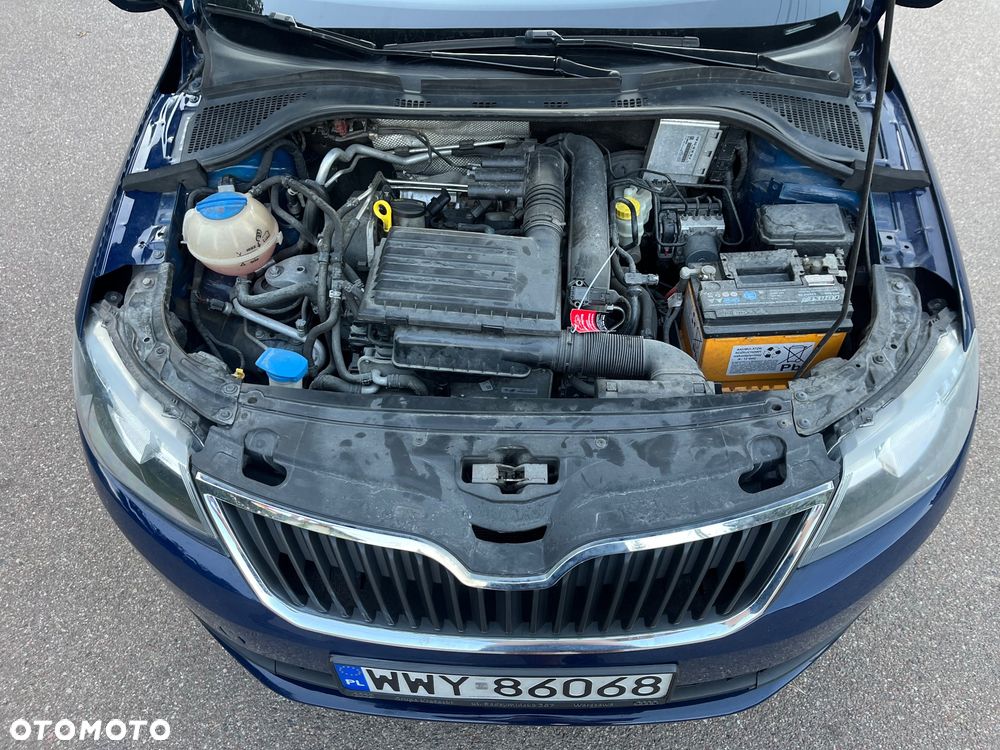 Skoda RAPID 1.2 TSI Active - 22