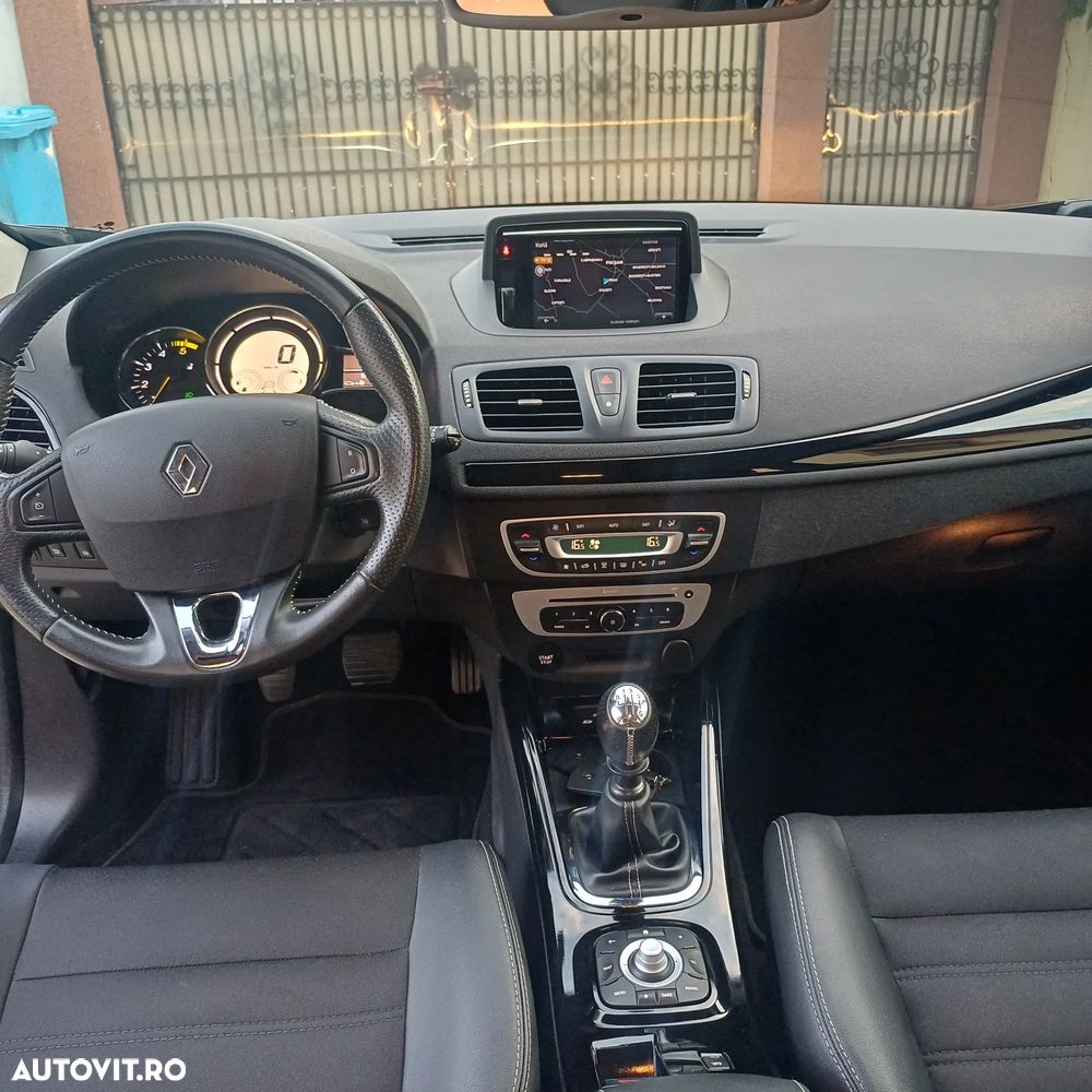 Renault Megane ENERGY dCi 130 BOSE EDITION - 6