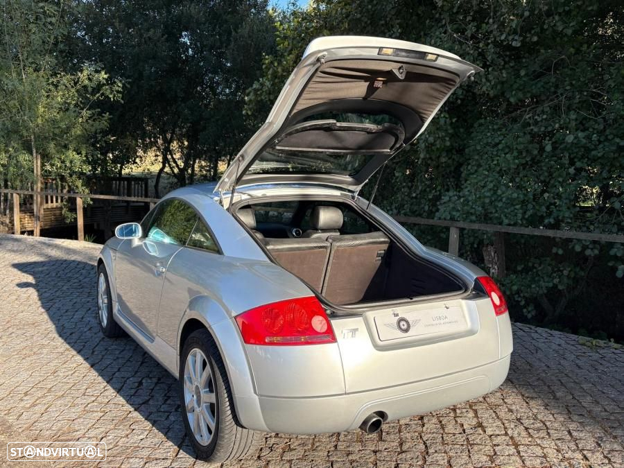 Audi TT Coupé 1.8 T - 9
