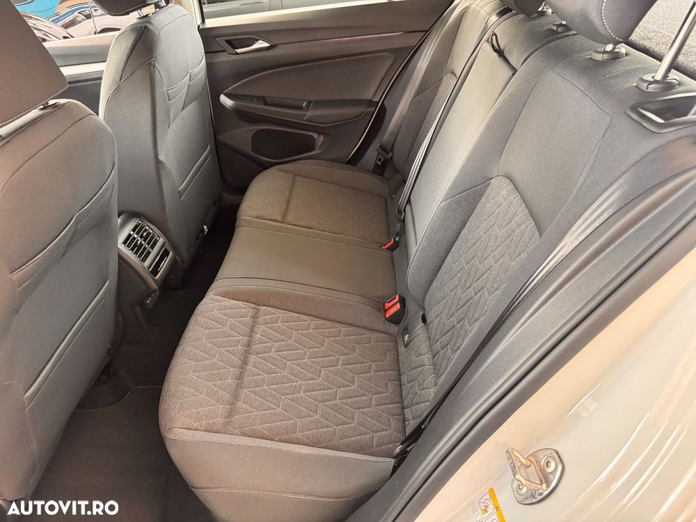 Volkswagen Golf 1.5 TSI eHybrid DSG PHEV Life - 6