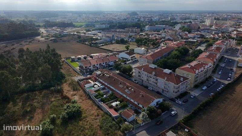 Moradia T4 à venda em Ovar, S. João, Arada e S. Vicente de Pereira Jusã, Ovar — foto 2