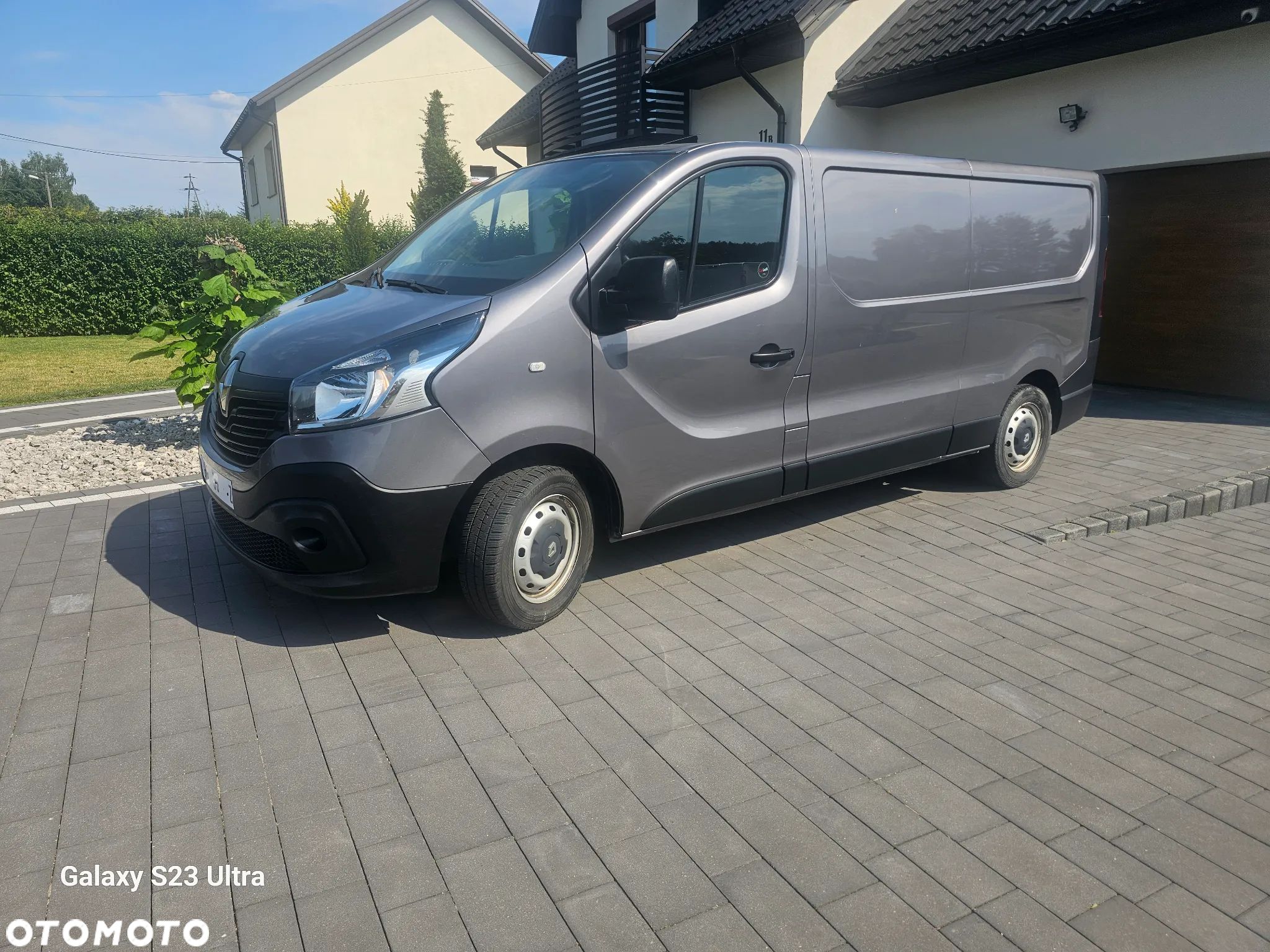 Renault Trafic - 1