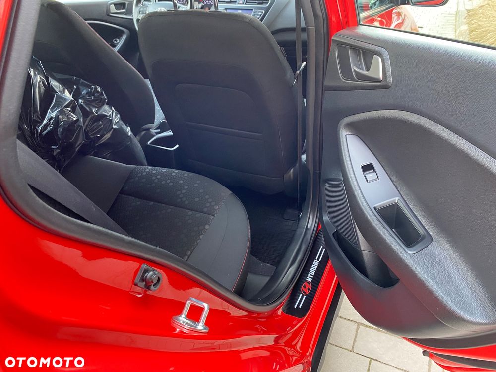 Hyundai i20 1.4 - 27