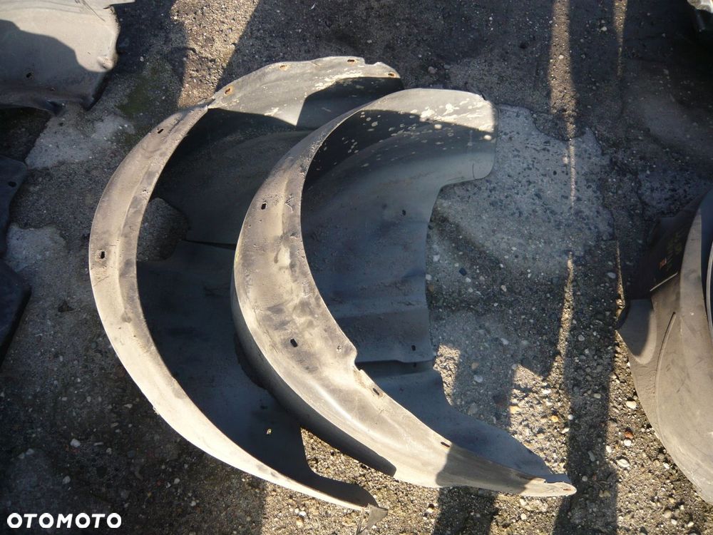 Nadkole prawe lewe tylne VW Polo IV 9N - 1