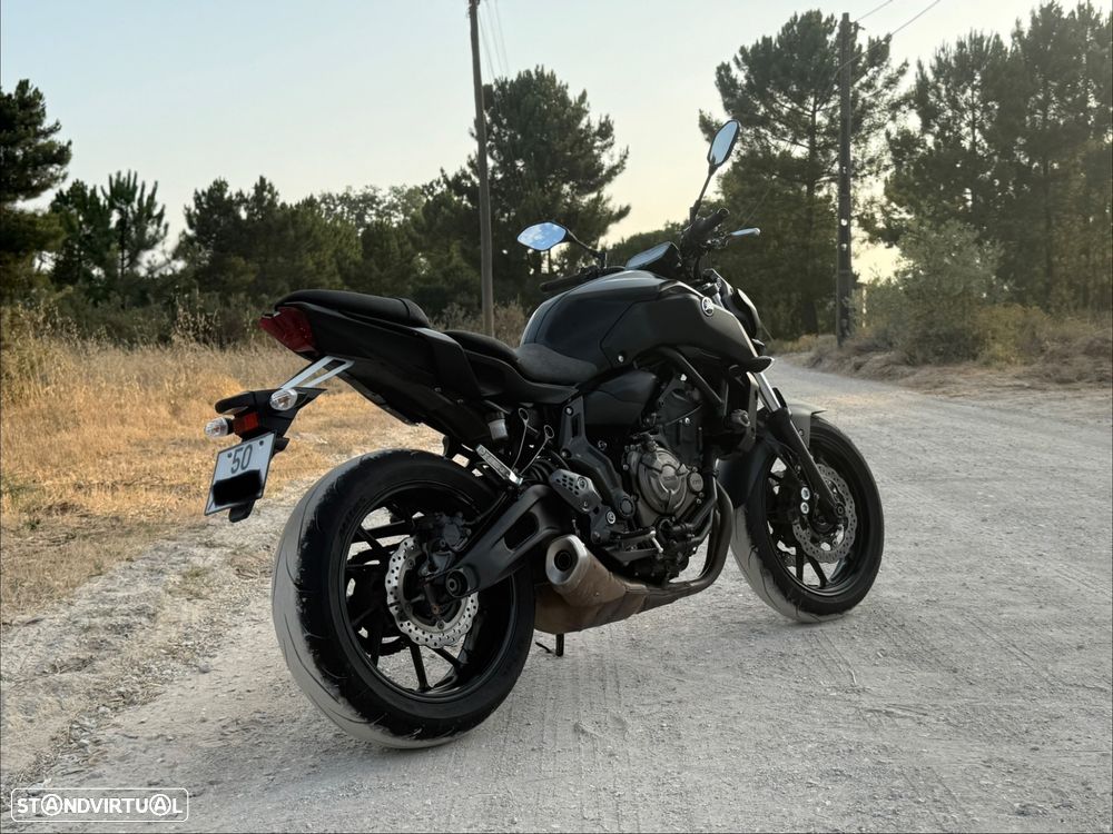 Yamaha MT-07 35kw deslimitada + Extras - 7