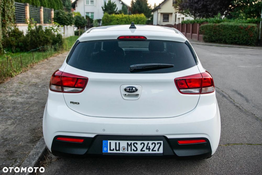Kia Rio 1.2 Business Line Plus - 6