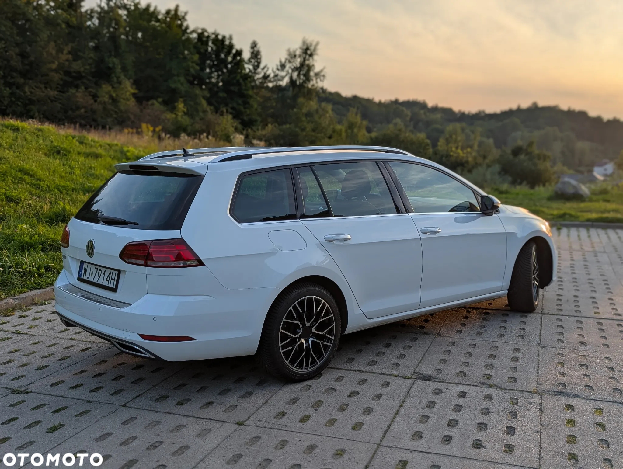 Volkswagen Golf VII 1.5 TSI BMT Evo Highline DSG - 9