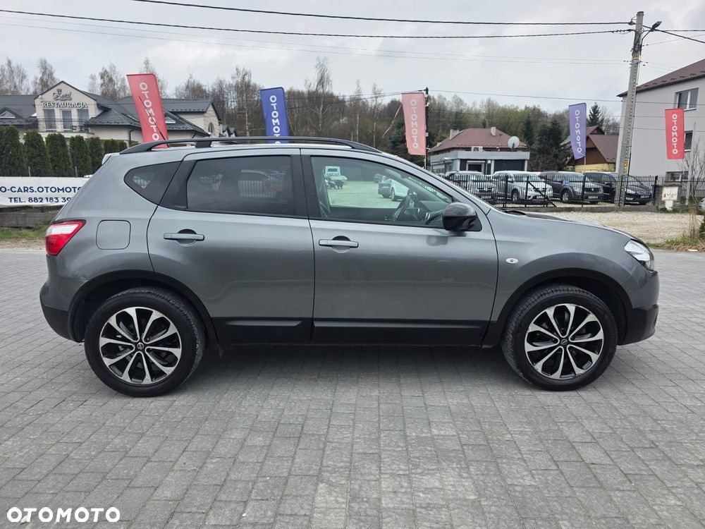Nissan Qashqai - 8