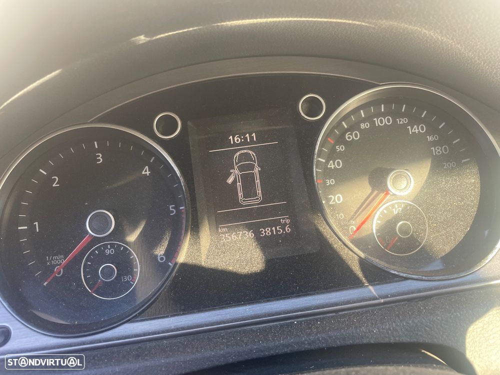 VW Passat Variant 1.6 TDI BlueMotion Trendline - 3