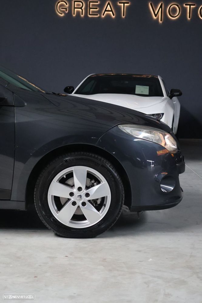 Renault Mégane 1.5 dCi Dynamique - 13