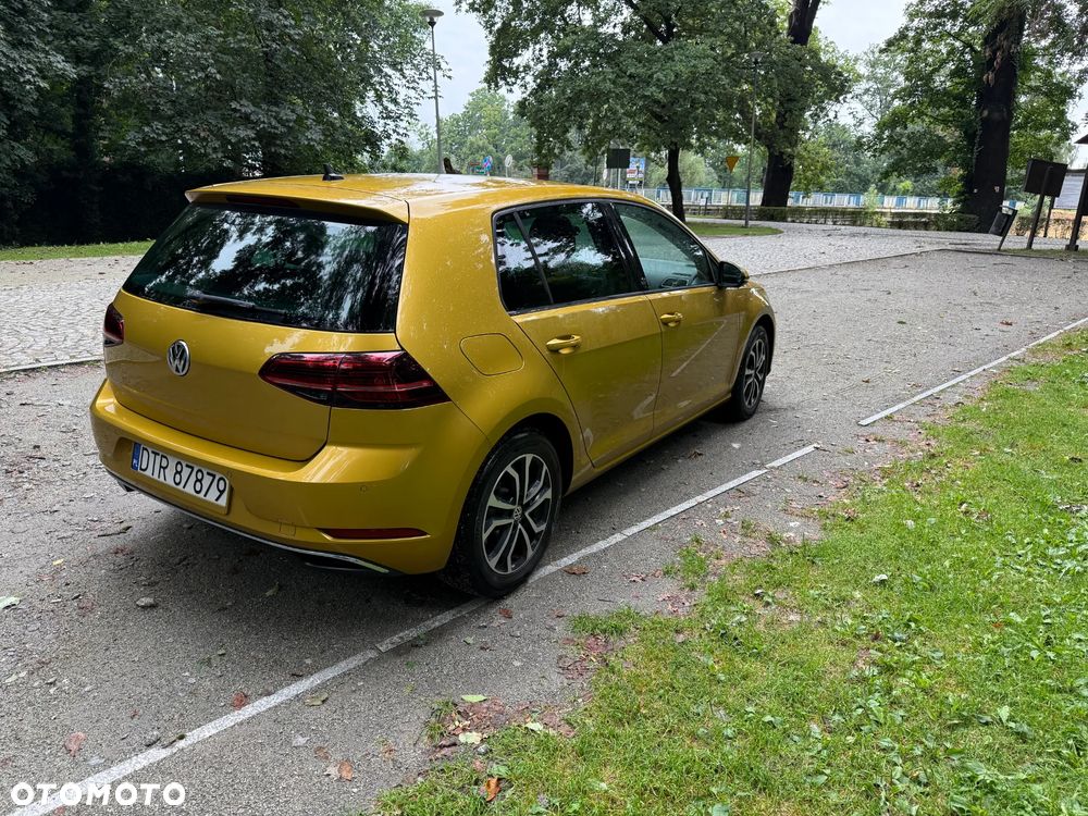 Volkswagen Golf 1.6 TDI Sound - 5