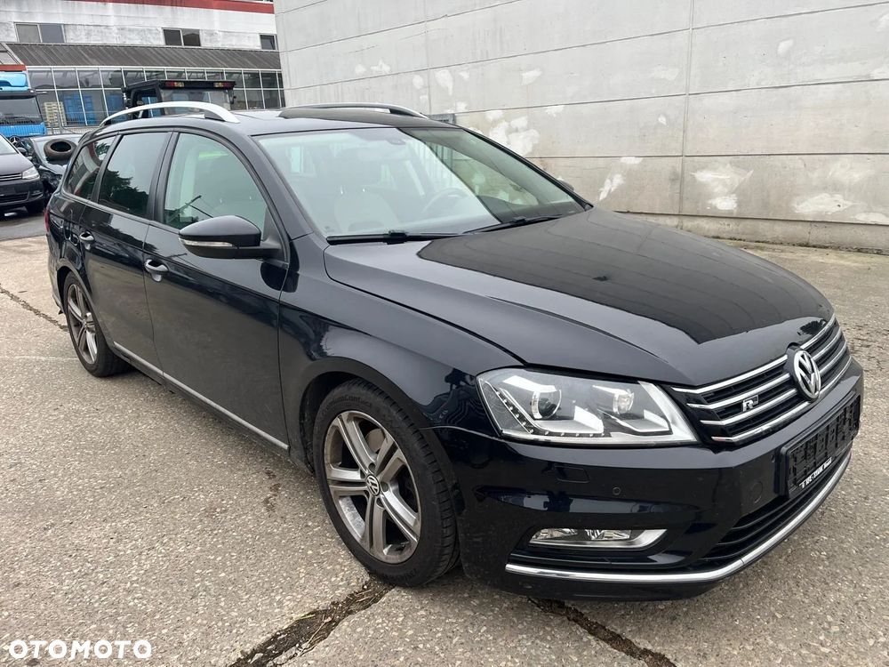 Volkswagen Passat 2.0 TDI DSG BlueMotion Technology R-Line - 2