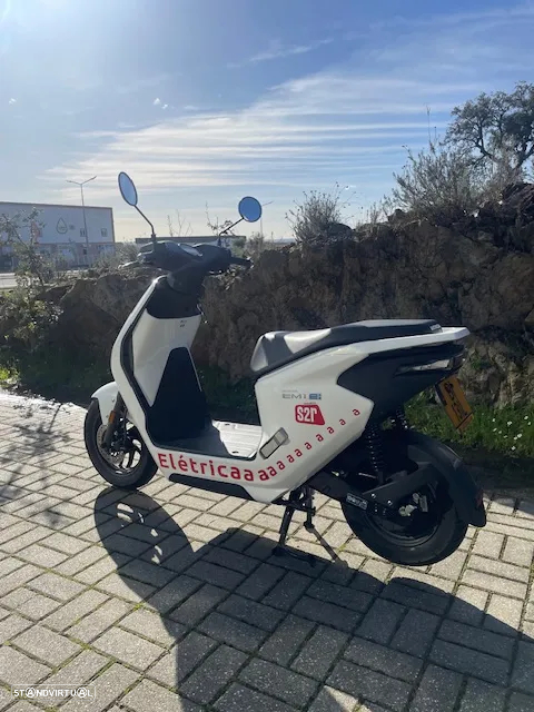 Honda 50 EM1 Elétrica 50cc - 3