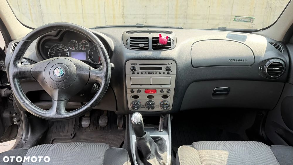 Alfa Romeo 147 - 9