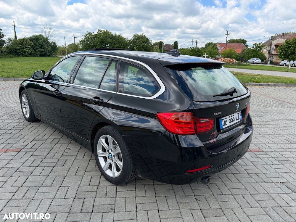 BMW Seria 3 320d DPF M Sport Edition - 3