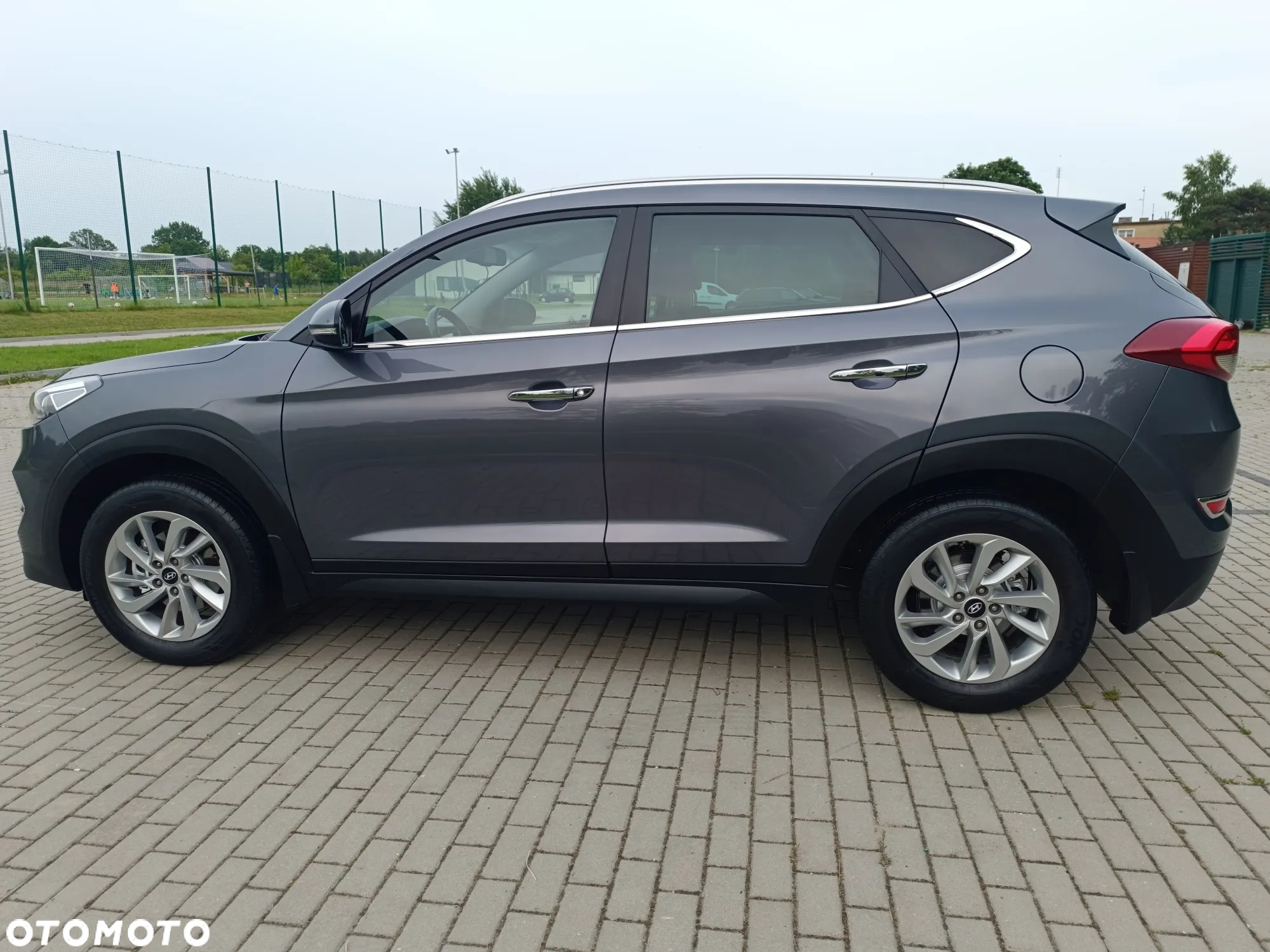 Hyundai Tucson 1.6 GDI BlueDrive Style 2WD - 27